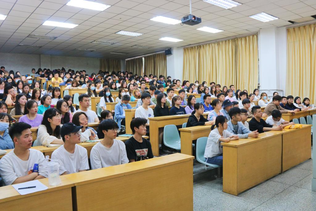 说明: 微信图片_20210518090931