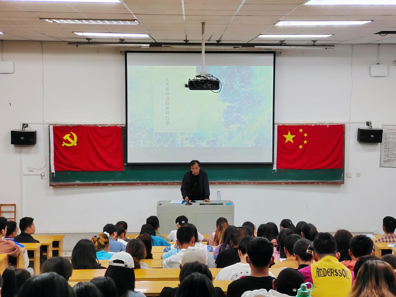 说明: C998C759CD5E31BCA1DB0438B1F22FB3
